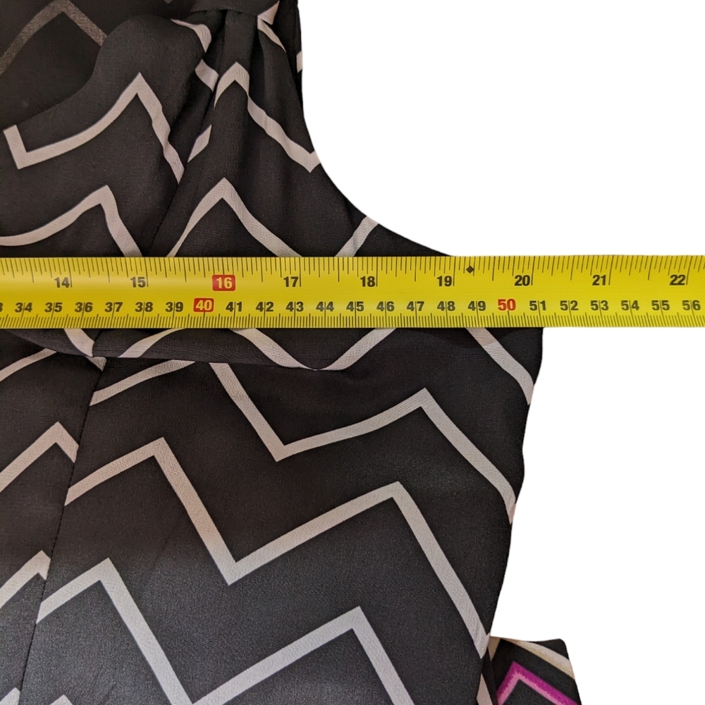 Silk Chevron Flirty Dress - Picture 12 of 12